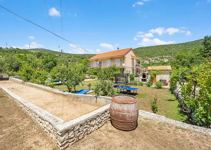 Four-bedroom In Slivno (Sibenik-Knin)