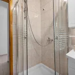 Four-bedroom In Casa vacanze