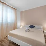 Casa vacanze Four-bedroom In Slivno (Sibenik-Knin)
