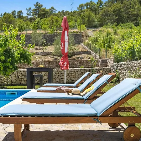 Nyaraló Four-bedroom In *