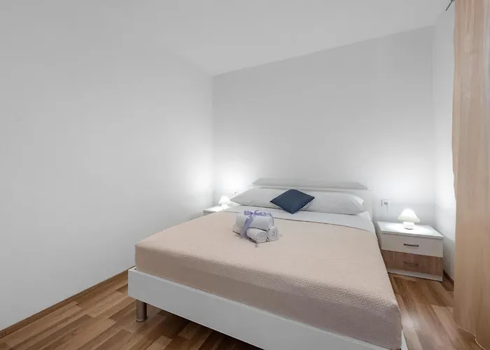 Four-bedroom In 別荘 *