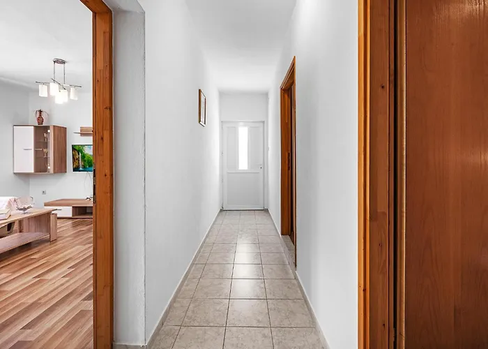 Four-bedroom In Slivno